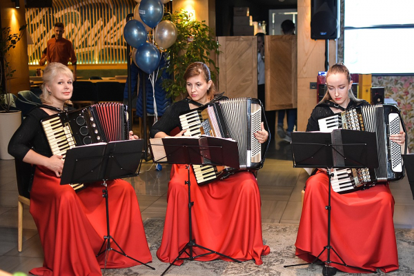 Читатели «Комсомолки» выбрали лучших застройщиков в Новосибирске Читатели «Комсомолки» выбрали лучших застройщиков в Новосибирске