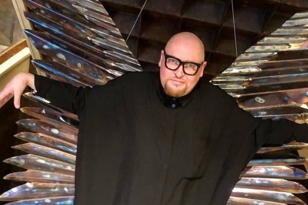 «Нет ни рифмы, ни образов»: Филолог раскритиковал стихи Шуры, попавшие в учебник «Нет ни рифмы, ни образов»: Филолог раскритиковал стихи Шуры, попавшие в учебник