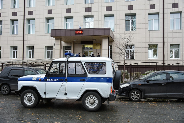 «Пришла в школу с веревкой, плакала»: стало известно, как прошли последние минуты жизни умершей десятиклассницы