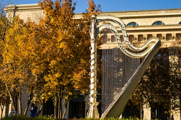 Золотой «Инстаграм»: топ-5 мест для идеальных осенних селфи