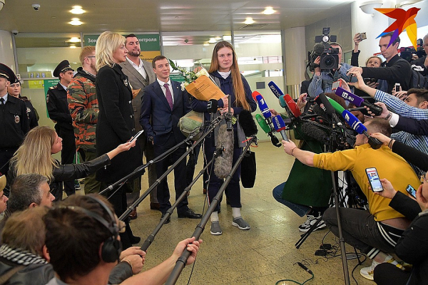 Мария Бутина: «До последнего я боялась, что что-то пойдет не так и меня домой не вернут» Мария Бутина: «До последнего я боялась, что что-то пойдет не так и меня домой не вернут»