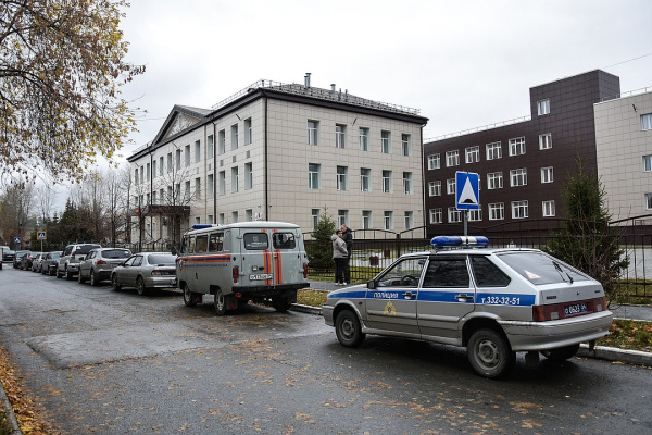 «Мать, закрой рот, я сдохнуть хочу!»: обида на родителей могла подтолкнуть десятиклассницу к гибели «Мать, закрой рот, я сдохнуть хочу!»: обида на родителей могла подтолкнуть десятиклассницу к гибели