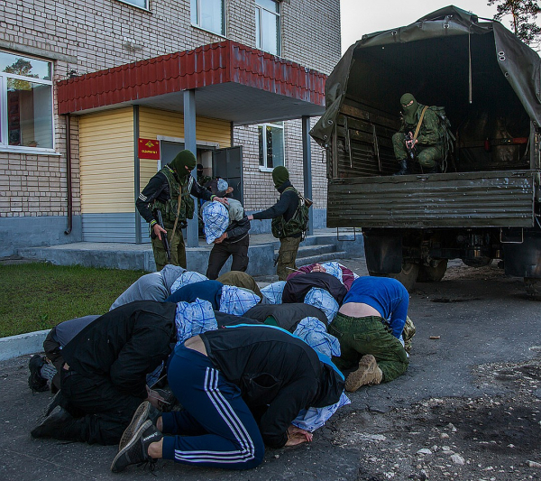 Когда 30-летние мужчины со слезами рассуждают об эмпатии и поисках гармонии, они становятся кормом для крабов Когда 30-летние мужчины со слезами рассуждают об эмпатии и поисках гармонии, они становятся кормом для крабов