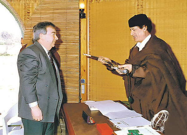 Евгений Примаков: После отставки к деду приехал глава ФСБ Путин с генералами