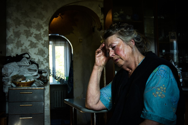 &laquo;У нас пол проваливается&raquo;: соседка снизу во время ремонта снесла полстены, теперь ей на голову могут упасть люди