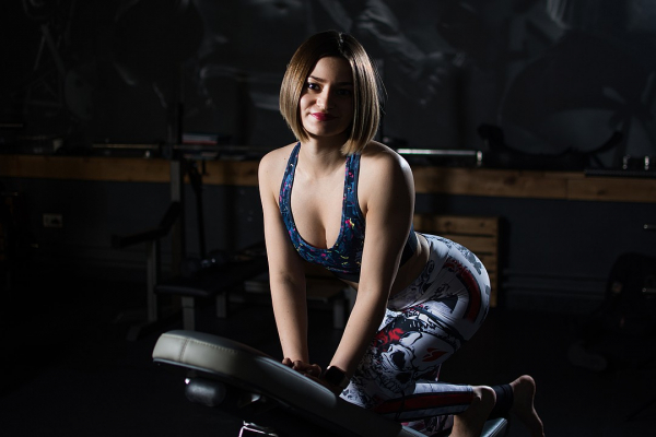 &laquo;Хочу попу, как футбольный мяч&raquo;: сибирячки, тягающие железо, показали свои мышцы