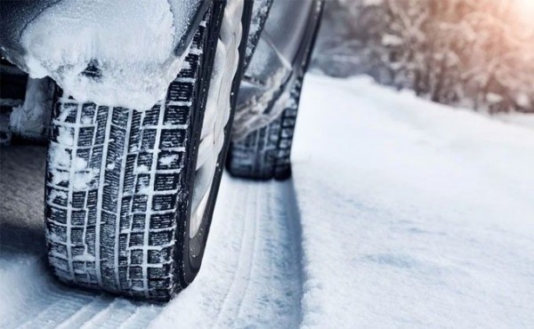 Дорожники просят сократить срок использования шипованной резины Дорожники просят сократить срок использования шипованной резины