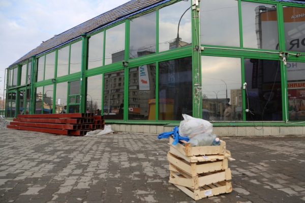 Зеленый рынок &laquo;Гранит&raquo; сносят на площади Маркса