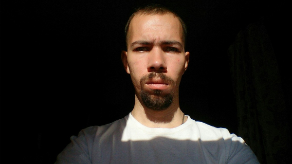 «Меня называли бомжом, просили помыться»: грузчик из Новосибирска стал звездой TikTok, питаясь на 200 рублей в день