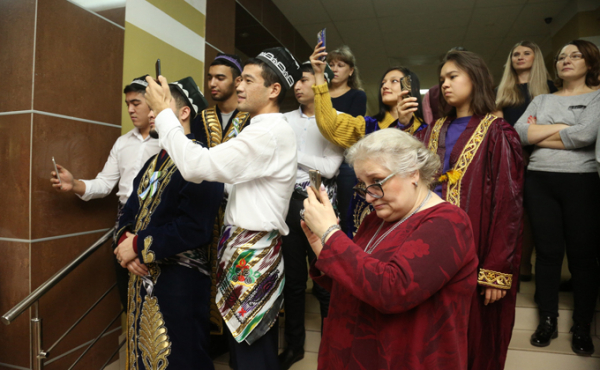 «Если знаешь, значит, любишь» - этнографический диктант-2019 написали в Новосибирске «Если знаешь, значит, любишь» - этнографический диктант-2019 написали в Новосибирске