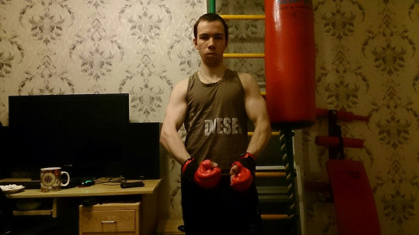 «Меня называли бомжом, просили помыться»: грузчик из Новосибирска стал звездой TikTok, питаясь на 200 рублей в день