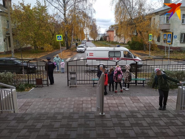 «Это конец»: десятиклассница, найденная мертвой в туалете, оставила прощальный пост в соцсетях