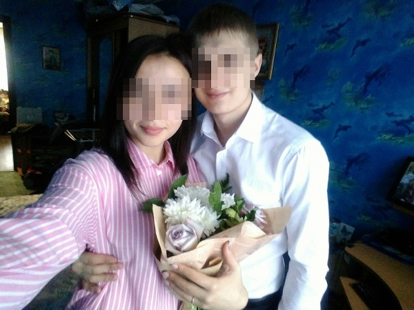 В Новосибирске учительница соблазнила школьника и забеременела от него