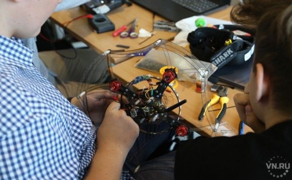 Робототехнику будут преподавать в деревнях Новосибирской области