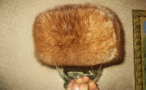 Почему исчезли формовки – легендарные шапки из 90-х Почему исчезли формовки – легендарные шапки из 90-х