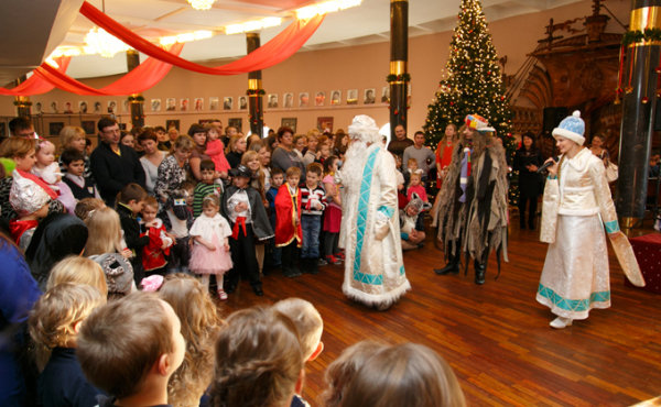 Зайчики против Халка: новогодние костюмы – вредные и безопасные Зайчики против Халка: новогодние костюмы – вредные и безопасные