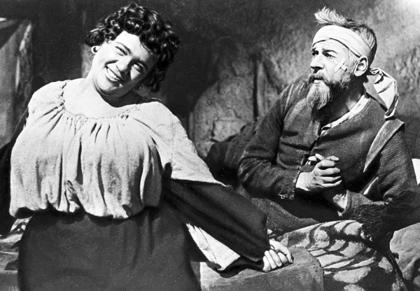 Галина Волчек разрыдалась, увидев себя в &laquo;Осеннем марафоне&raquo;