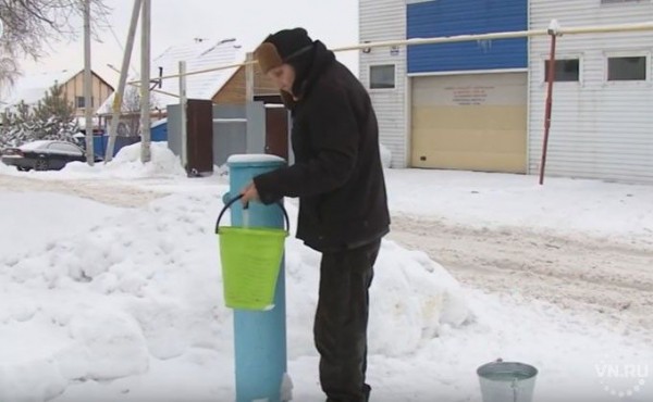 Два месяца без воды живет пенсионерка в Новосибирске Два месяца без воды живет пенсионерка в Новосибирске