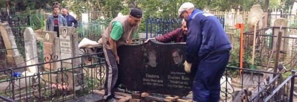 700 новосибирцев отправили на&nbsp;кладбище за&nbsp;долги