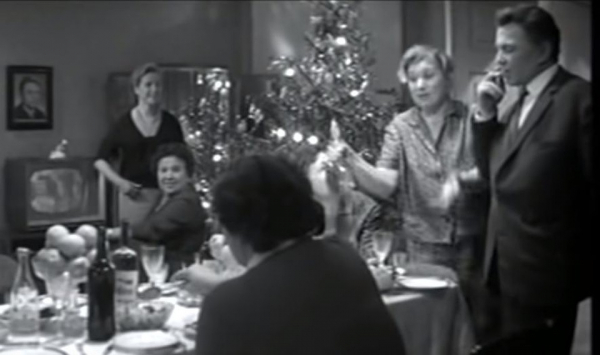 &laquo;Дед Мороз был одинокий, телевизоров еще не было&raquo;: как новосибирцы встречали Новый год 60 лет назад