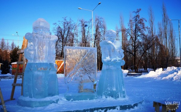 16 тонн льда пошло на строительство новогоднего городка-2020 в Бердске