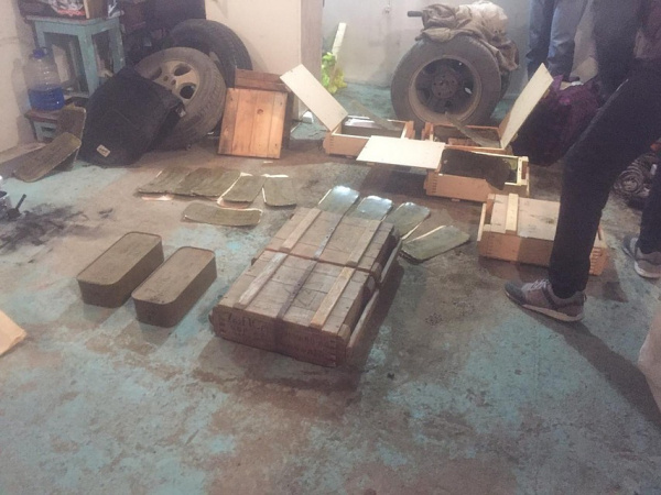 Сотрудника, который продал тысячи патронов со склада транспортной полиции, приговорили к строгому режиму Сотрудника, который продал тысячи патронов со склада транспортной полиции, приговорили к строгому режиму