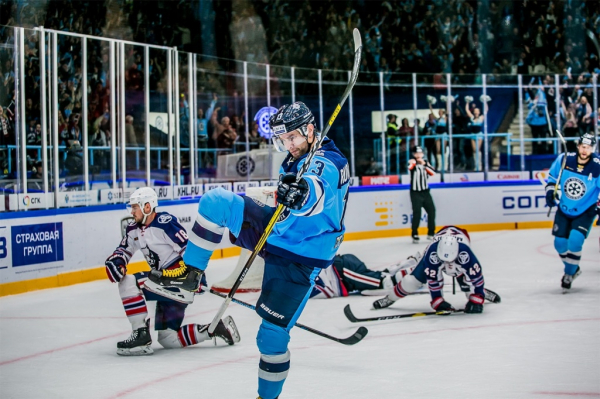 Первая игра &laquo;Сибири&raquo; после новогоднего корпоратива 