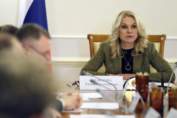 Россия ограничивает железнодорожное сообщение с Китаем и закрывает границу в пяти регионах