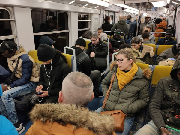 Пока ты бастовал, робот украл твою работу. Антиутопия наших дней Пока ты бастовал, робот украл твою работу. Антиутопия наших дней