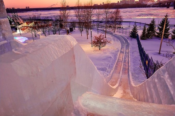 &laquo;Это же 1200 за одну семью!&raquo;: депутата возмутили платные горки в Новосибирске
