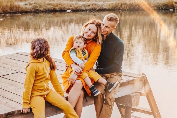 Не побоялась мальчика с сифилисом: бесплодная сибирячка стала приемной мамой, и теперь ей завидует весь &laquo;Инстаграм&raquo;