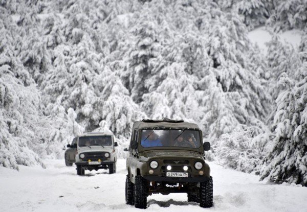 Зима в Крыму 2020: снег на склонах Ай-Петри