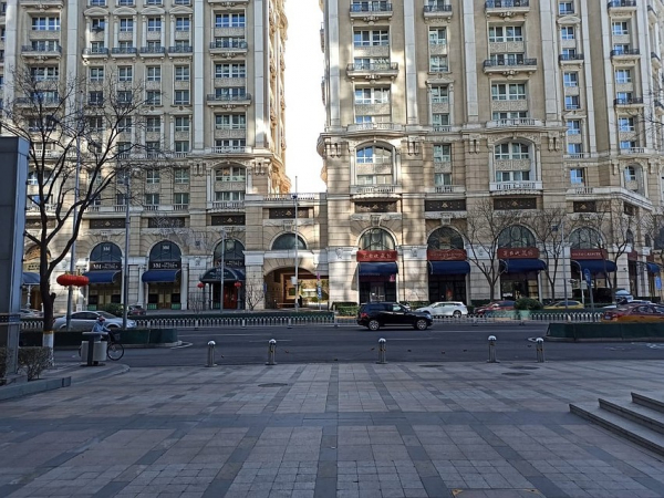 Пекин при коронавирусе: пробок нет, из пяти тысяч отелей работают лишь триста Пекин при коронавирусе: пробок нет, из пяти тысяч отелей работают лишь триста