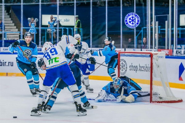 Победит тот, кому это нужнее: «Барыс» совершит выгодный обмен с «Сибирью» Победит тот, кому это нужнее: «Барыс» совершит выгодный обмен с «Сибирью»