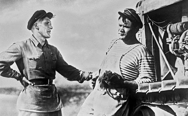 Тракторист выиграл миллион рублей после вещего сна жены