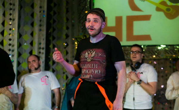 О чем шутят зэки &ndash; КВН за колючей проволокой