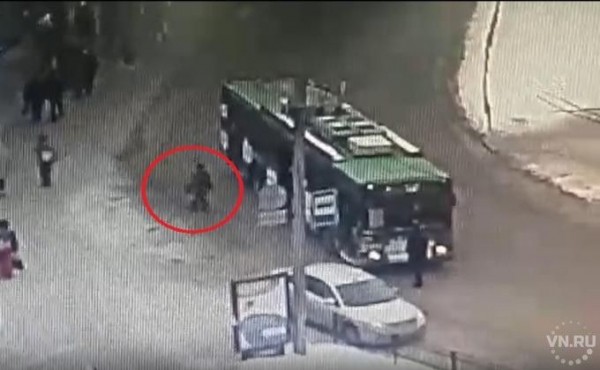 Бабушку в троллейбусе ищут с прошлого года в Новосибирске