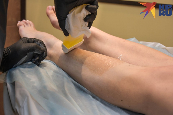 Тебе не будет больно: сибиряк делает девушкам глубокое бикини