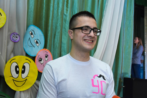 Сидят и хохочут: новосибирские преступники попали в КВН Сидят и хохочут: новосибирские преступники попали в КВН