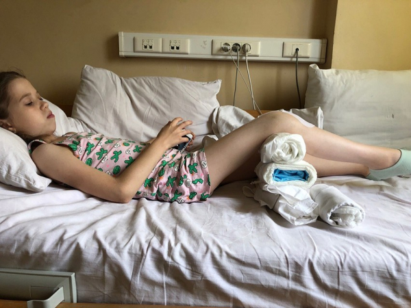 Два миллиона просмотров: танцы девочки с протезом, победившей рак, покорили интернет Два миллиона просмотров: танцы девочки с протезом, победившей рак, покорили интернет