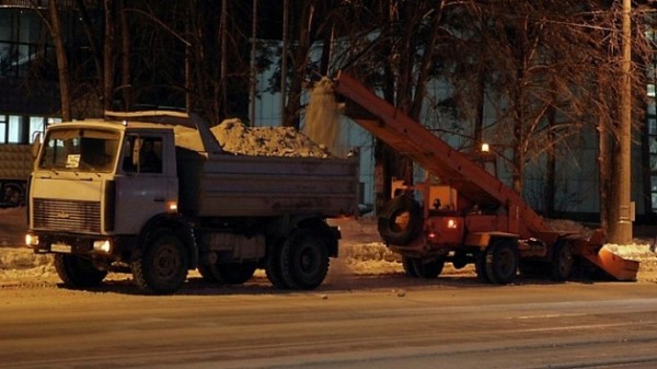 С каких улиц вывезут снег в Новосибирске 7 февраля С каких улиц вывезут снег в Новосибирске 7 февраля