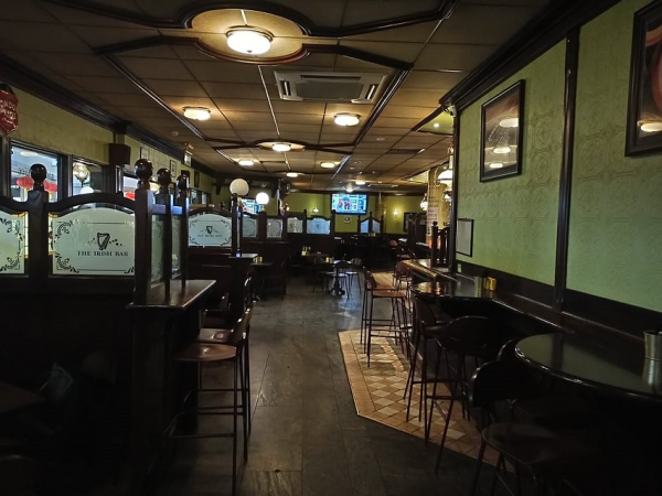 Пекин при коронавирусе: пробок нет, из пяти тысяч отелей работают лишь триста Пекин при коронавирусе: пробок нет, из пяти тысяч отелей работают лишь триста