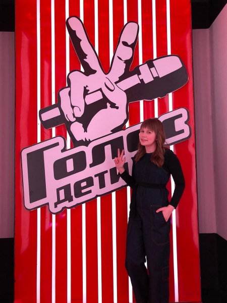 &laquo;Мама, это точно я?&raquo;: девочка расплакалась, с четвертой попытки попав на шоу &laquo;Голос. Дети&raquo;