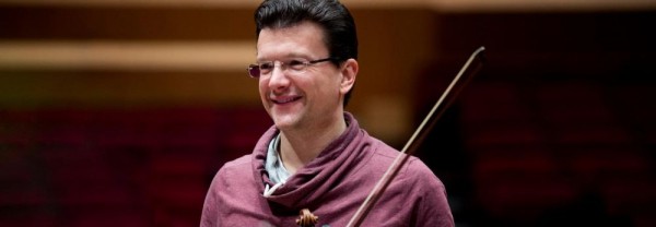 Маэстро Бараховский даёт бесплатные уроки начинающим скрипачам