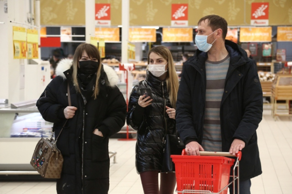 Новосибирск надел маски &ndash; мода нерабочей недели 2020