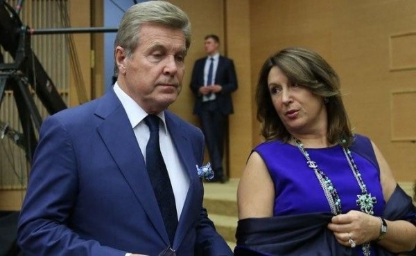 Знаменитости, заболевшие коронавирусом – топ-7 Знаменитости, заболевшие коронавирусом – топ-7