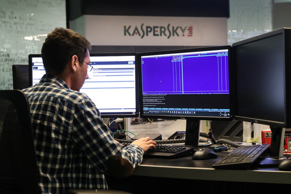 Владимир Путин: Пришли молодые ребята и сделали &laquo;Пересвет&raquo;. Мы реально на самом высоком уровне находимся