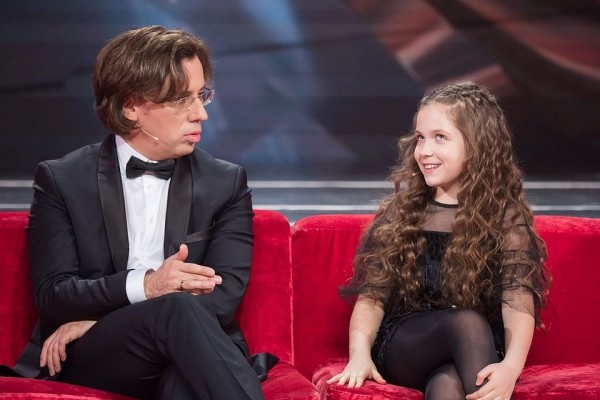 «Максим Галкин совсем не страшный»: девочка ждала три года, чтобы попасть на шоу «Лучше всех» «Максим Галкин совсем не страшный»: девочка ждала три года, чтобы попасть на шоу «Лучше всех»