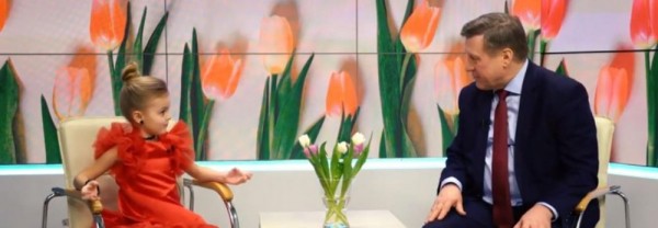 Трогательное поздравление с&nbsp;8&nbsp;Марта появилось на&nbsp;YouTube-канале &laquo;МЭР и&nbsp;Я&raquo;