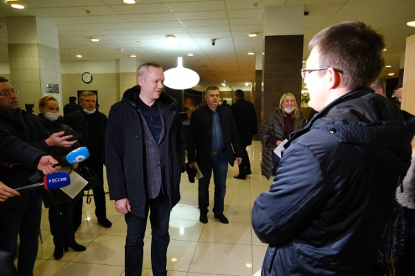 Юные спортсмены, застрявшие в Киргизии, прилетели домой в Новосибирск